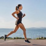 Comment améliorer sa foulée en course à pied : les clés pour courir plus efficacement et sans se blesser